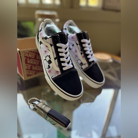 🌸VANS🌸- Orchid Checkerboard - Lace-Up Old-Skool - Womens 7.5 NWT - Picture 4 of 8